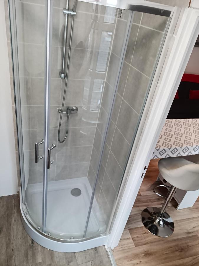 Appartement Becker à Dinan Extérieur photo